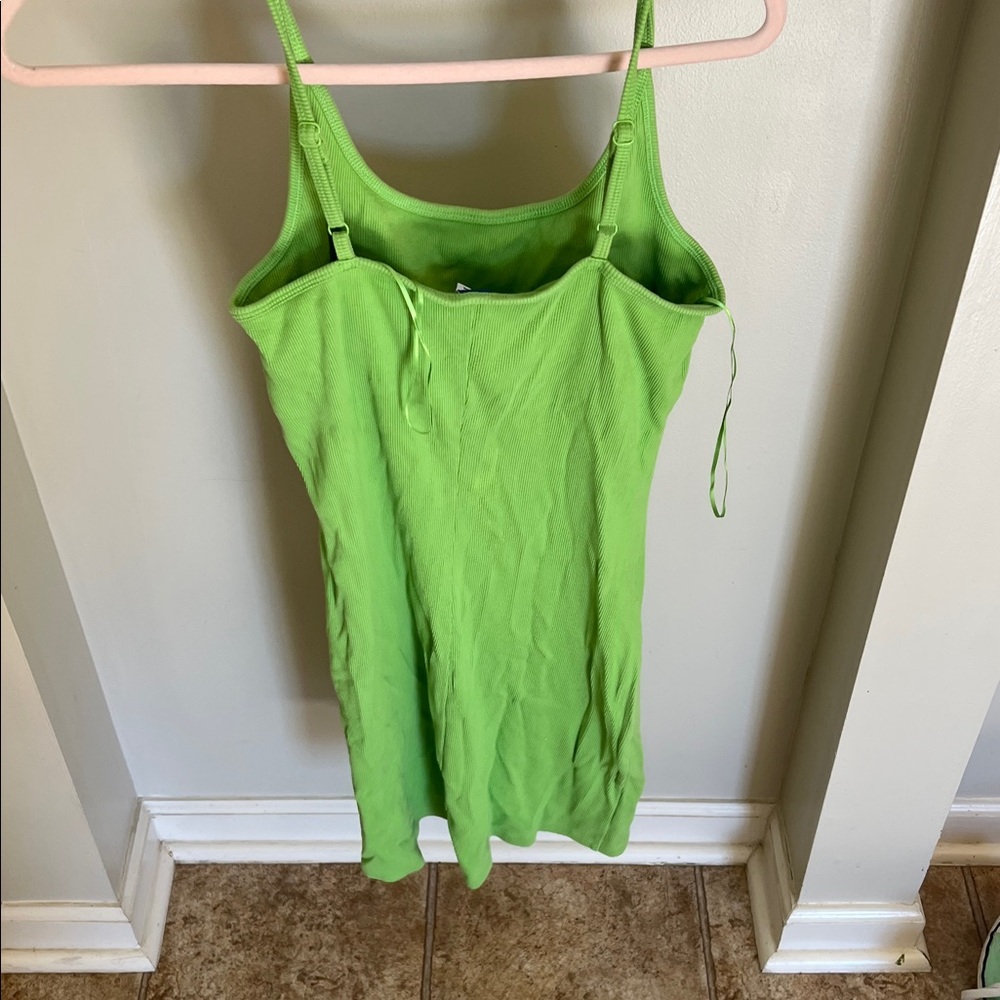 Old Navy Bright Green Camisole - Picture 2 of 2